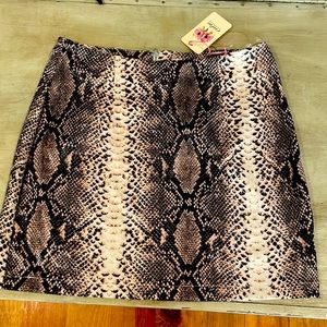 Ladies snakeskin mini skirt